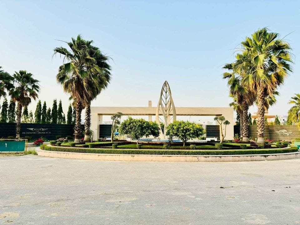 lucknow greens township